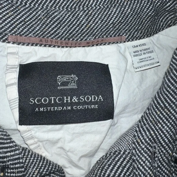 Scotch & Soda Herringbone Button Down Shirt – Black White Tailored Fit - Picture 8 of 10